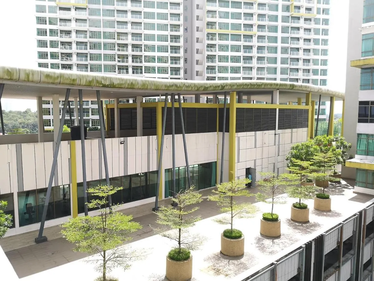 Parc Regency Green Homestay By Easyhomestay جوهر بهرو 0*,