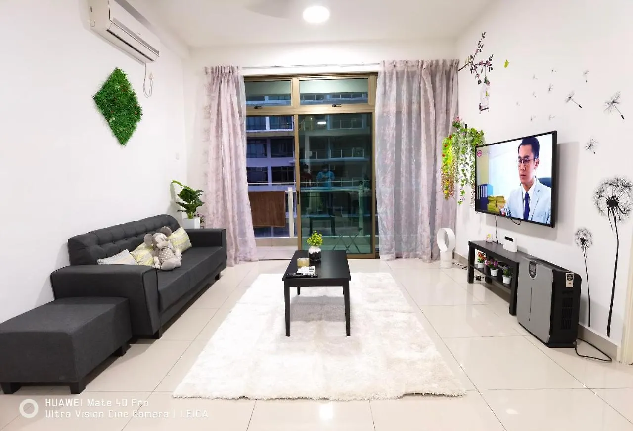 Parc Regency Green Homestay By Easyhomestay جوهر بهرو شقة