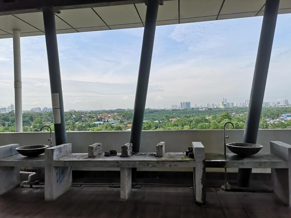 Parc Regency Green Homestay By Easyhomestay جوهر بهرو 0*,  ماليزيا